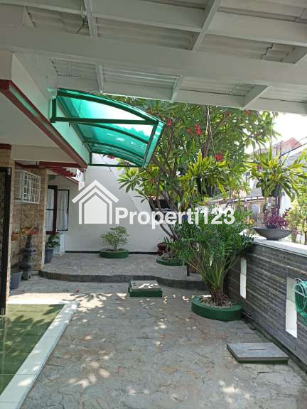 Rumah Semi furnished Lokasi Pondok tjandra Waru Sidoarjo - 4