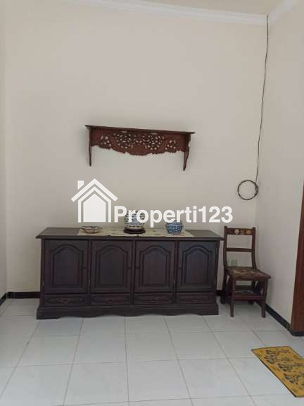 Rumah Semi furnished Lokasi Pondok tjandra Waru Sidoarjo - 2
