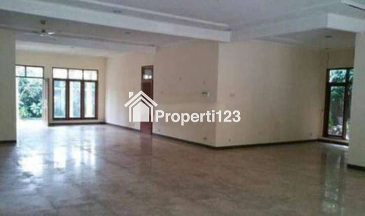 Dijual Rumah di Kemang Selatan, Kemang, Jakarta Selatan - 3