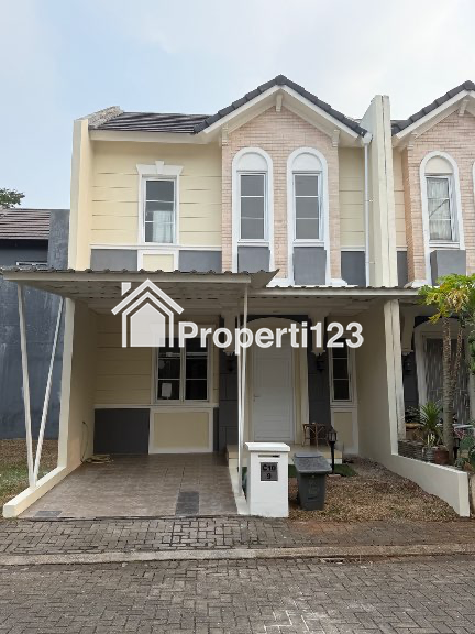 Disewakan Rumah Strategis di Azura Vanya Park - 1