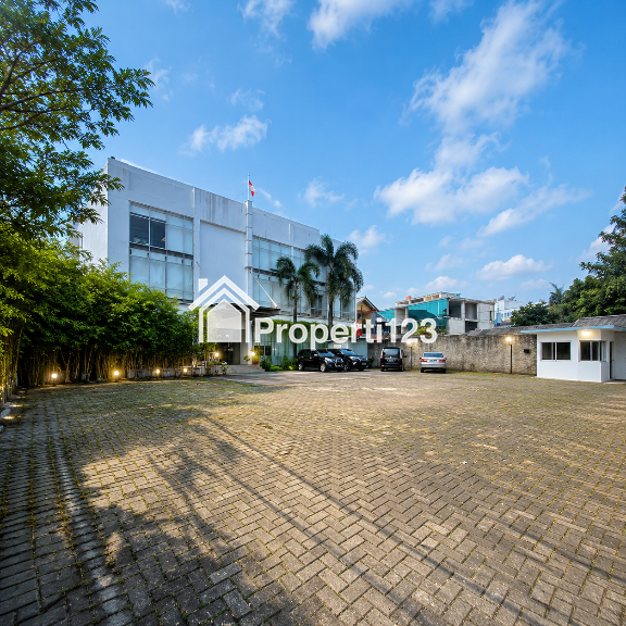 Gedung Disewakan di Ragunan - 1
