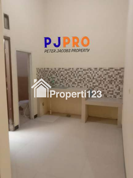 Dijual Rumah Siap Huni dengan Harga Murah di Pejuang Jaya Bekasi - 9
