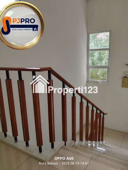 Dijual Rumah Siap Huni di Summarecon Bekasi - 4