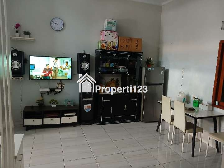 Rumah second murah tanah luas siap huni dlm cluster diPancoran Mas Depok - 3