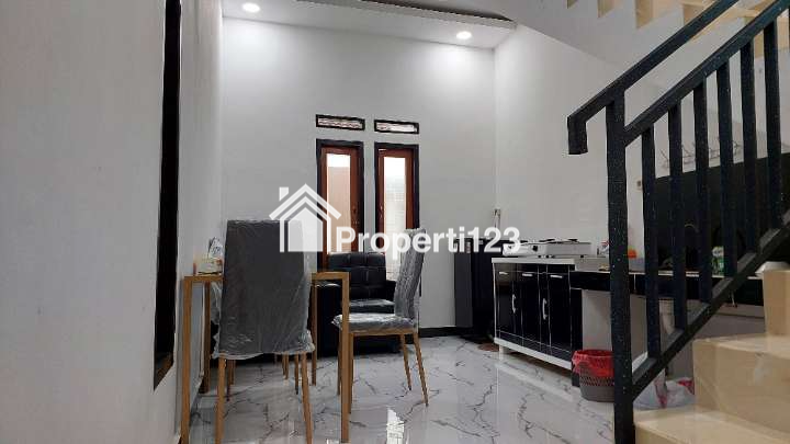RUMAH 2 LANTAI SEMI FURNISH DISEWAKAN 2JT/BLN ATAU 24 JT/THN (NEGO) - 5