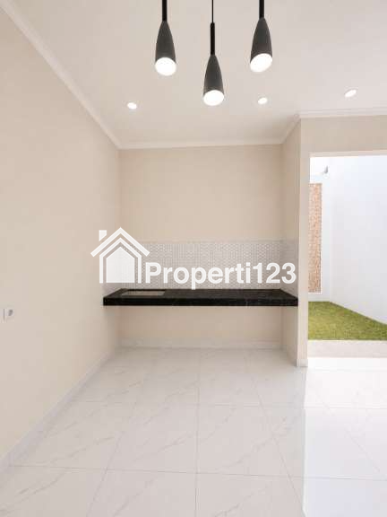 Dijual Rumah Pojok di Pondok Gede Bekasi Dekat Raya Jatimakmur - 4