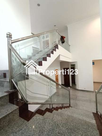Dijual Rumah di Jalan Moh. Kahfi Raya, Jagakarsa, Jakarta Selatan - 10
