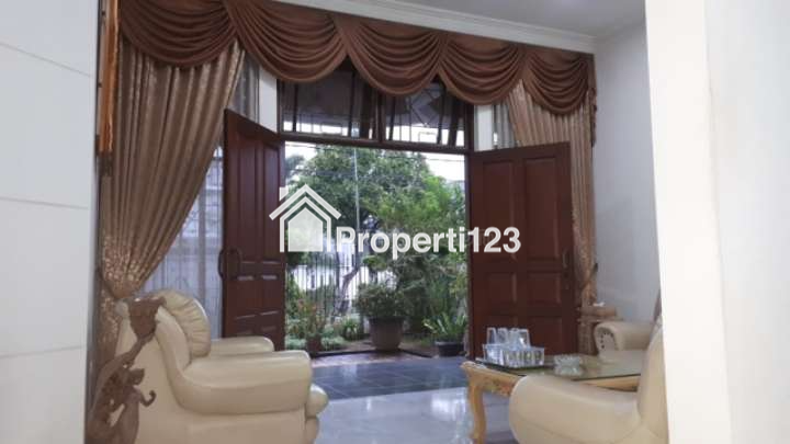 Dijual Rumah di Taman Kedoya Baru, Kedoya Baru, Jakarta Barat - 2