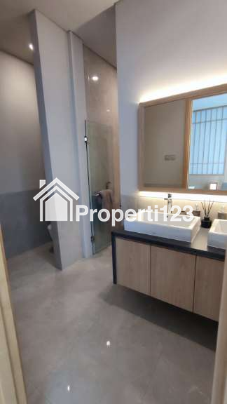Dijual Rumah di Paradiso Golf Villas Jababeka - 4