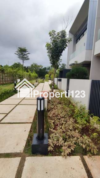 Dijual Rumah di Paradiso Golf Villas Jababeka - 10