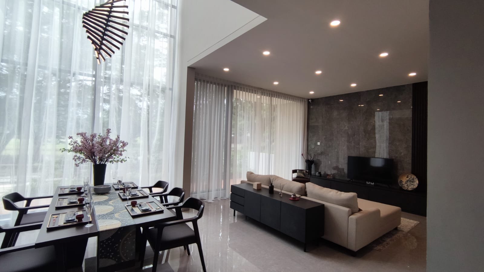 Dijual Rumah di Paradiso Golf Villas Jababeka - 15