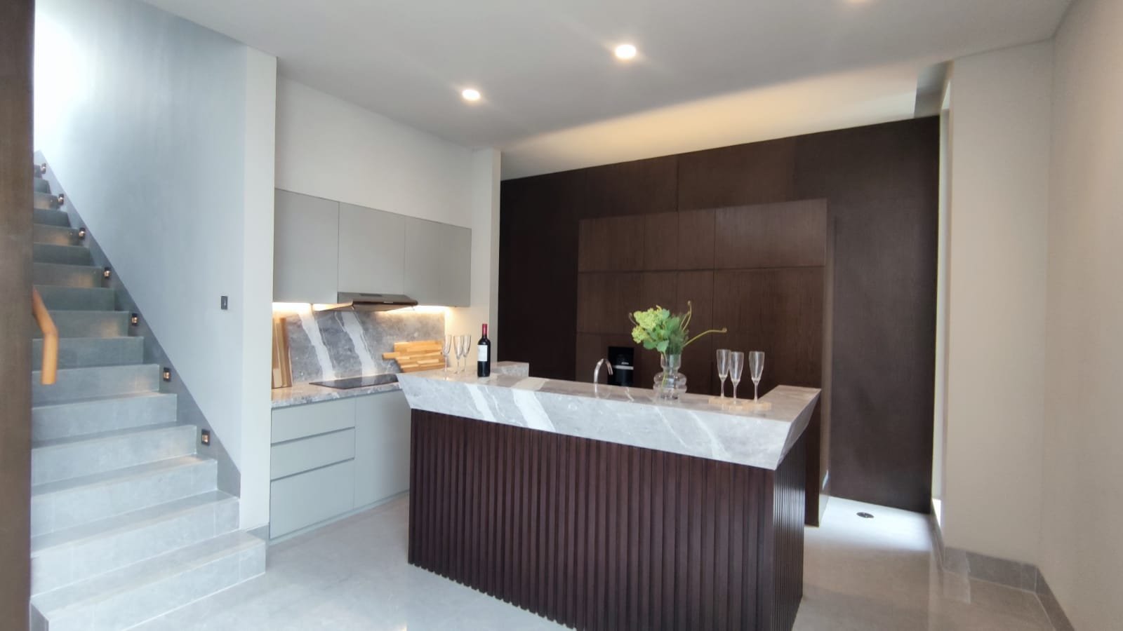 Dijual Rumah di Paradiso Golf Villas Jababeka - 14