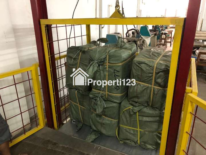 Turun Harga, Dijual Cepat Rumah di Jl. Kerajinan, Jakarta Barat - 10