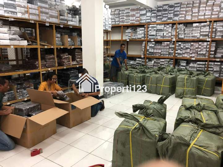 Turun Harga, Dijual Cepat Rumah di Jl. Kerajinan, Jakarta Barat - 12