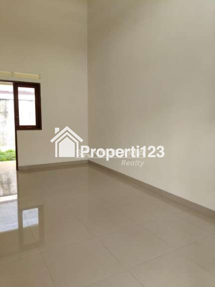 Rumah cluster minimalis siap huni di Sentul Bogor - 4