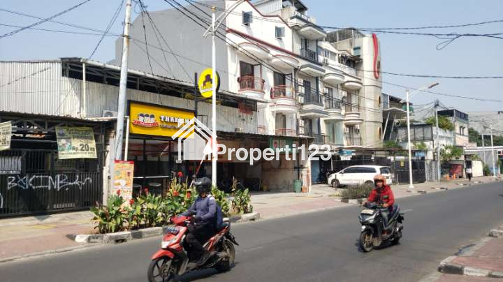 Dijual Ruko di Jl.Tanjung Duren Barat, Tanjung Duren Utara, Grogol Petamburan, Jakarta Barat - 4
