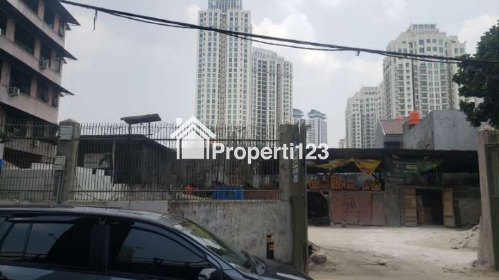 Dijual Cepat 5 unit Ruko Gandeng di Jln. Kebayoran Baru, Kebayoran Lama, Jakarta Selatan - 3