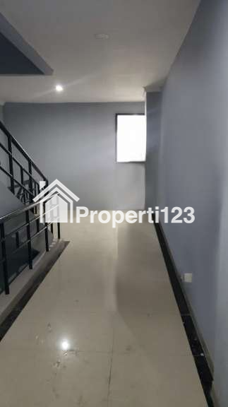 Turun Harga, Dijual Cepat Ruko di Taman Palem Lestari, Ruko Pelangi, Cengkareng, Jakarta Barat - 4