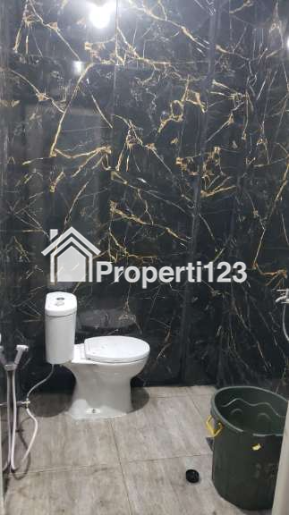 Turun Harga, Dijual Cepat Ruko di Taman Palem Lestari, Ruko Pelangi, Cengkareng, Jakarta Barat - 9