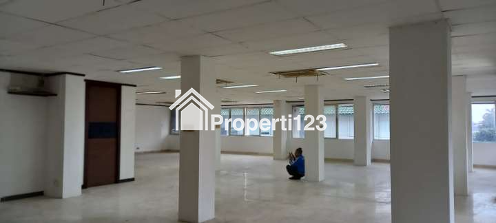 Turun Harga, Dijual Cepat Rukan Gandeng Tiga di Wijaya Grand Center, Jl. Dharmawangsa 3, Kel. Pulo, Kec. Kebayoran Baru, Jakarta Selatan - 4