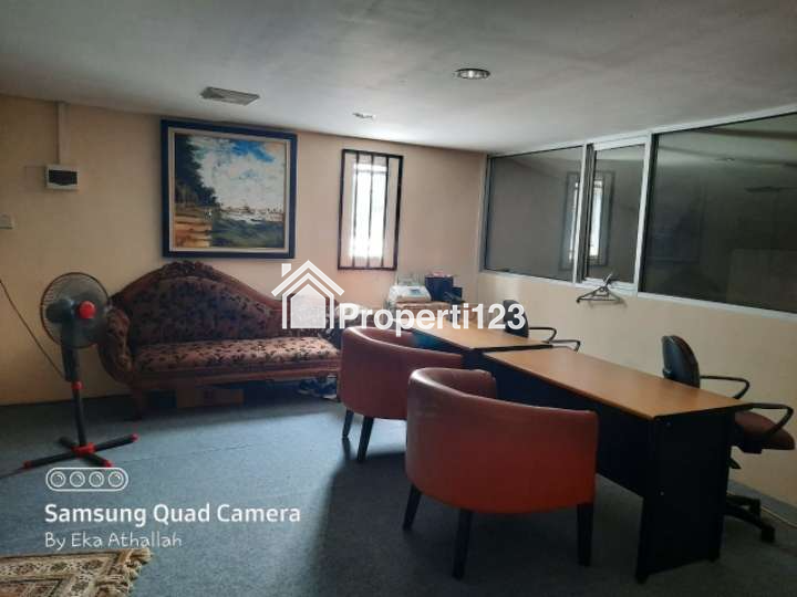 Dijual Ruko di Supomo Raya, Menteng Dalam, Tebet, Jakarta Selatan - 3