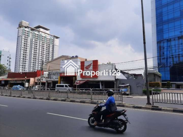 Dijual Ruko di Supomo Raya, Menteng Dalam, Tebet, Jakarta Selatan - 2