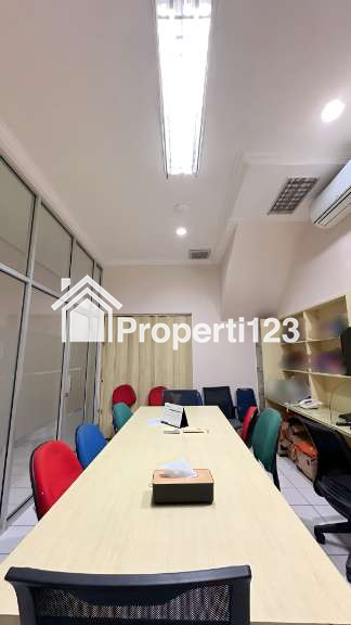 Dijual Ruko di Komplek Mutiara Taman Palem, Jln Raya Outer Ring Road, Cengkareng, Jakarta Barat - 5