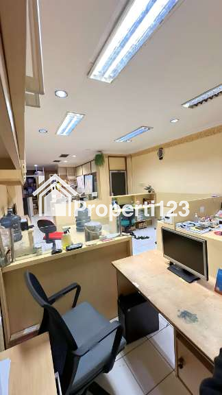 Dijual Ruko di Komplek Mutiara Taman Palem, Jln Raya Outer Ring Road, Cengkareng, Jakarta Barat - 8