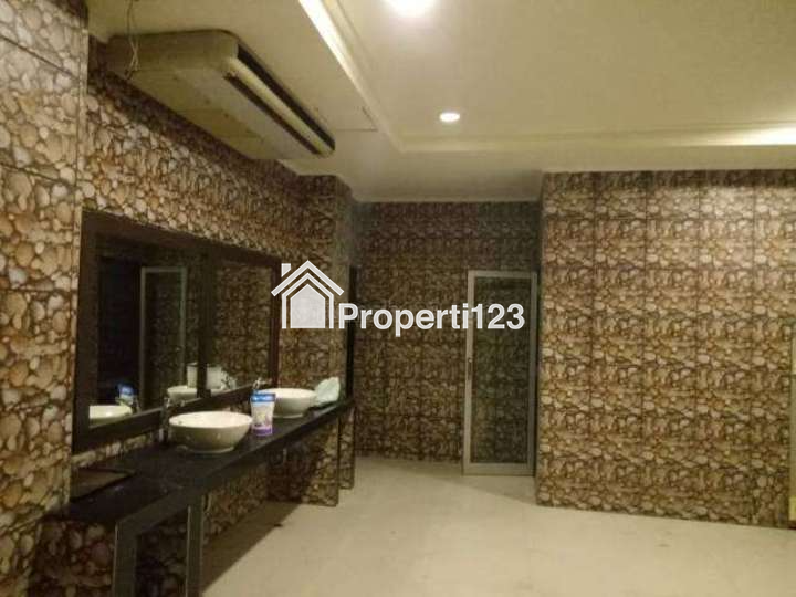 Disewakan 6 unit Ruko Gandeng di Ruko Niaga Roxy Mas, Cideng, Gambir, Jakarta Pusat - 5