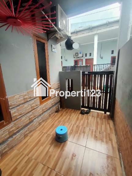 Rumah di Jatimakmur/Pondok Gede, dekat RS Masmitra - Kantor Pos Jatimakmur - Superindo - Fasilitas Pendidikan Negeri/Swasta - Fasilitas Olahraga - Fasilitas Kesehatan - 2
