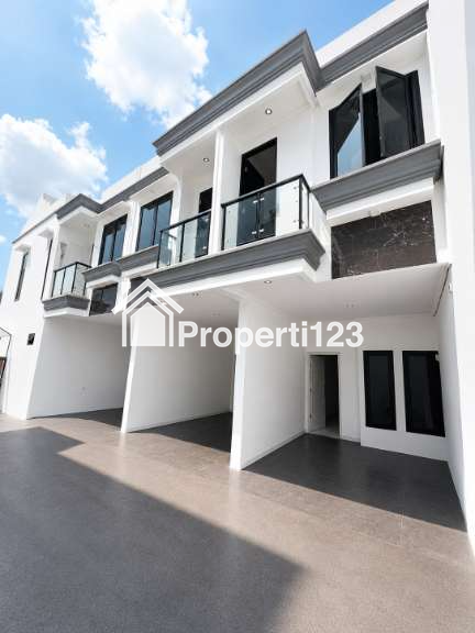 Dijual Rumah 2 Lantai di Pisangan Timur Pulo Gadung Jakarta Timur - 2