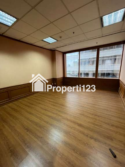 Disewakan Office Space di Menara Sudirman, Jln Jendral Sudirman Kav 60, Jakarta Selatan - 18