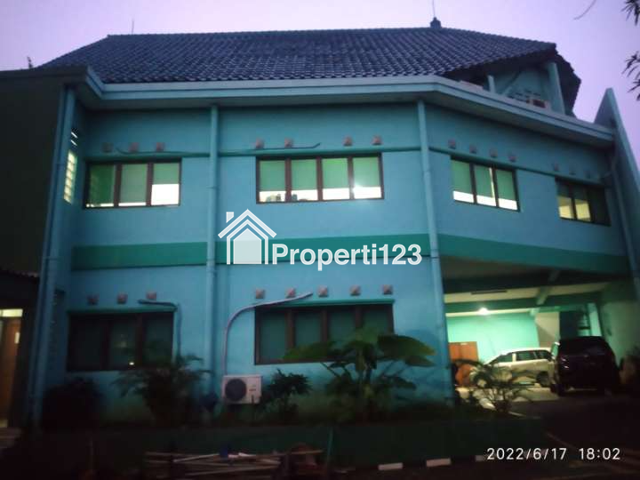 Dijual Building di Jln Perjuangan, Kebon Jeruk, Jakarta Barat - 2
