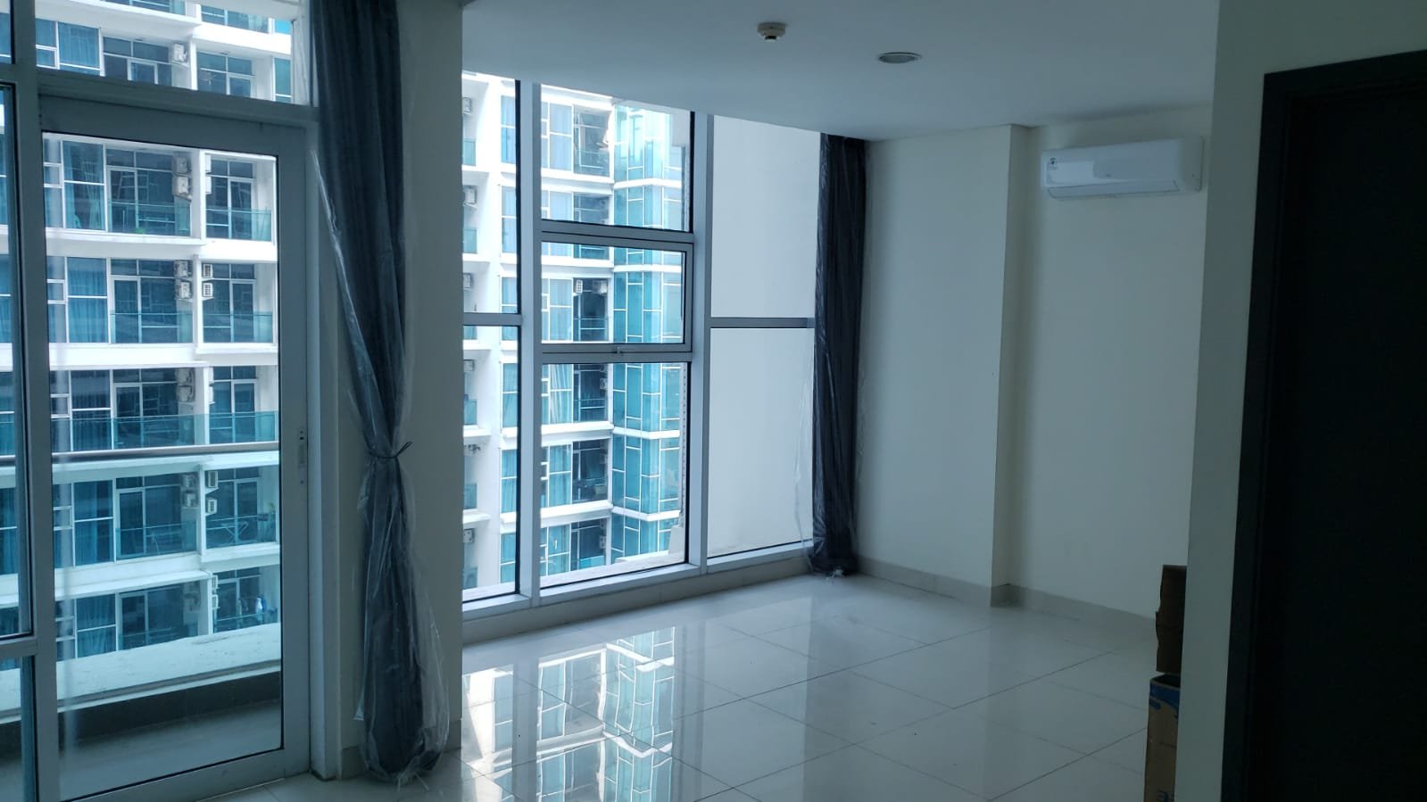 Disewakan Apartemen Brooklyn Jl. Alam Sutera Boulevard, Alam Sutera - 1