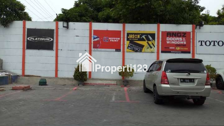 Gudang dan Showroom Jl Kartini Pusat Kota Gresik Strategis - 3