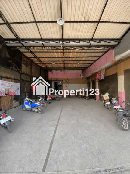 Gudang Strategis Jalan Raya Kaliabang Tengah Bekasi Utara - 2