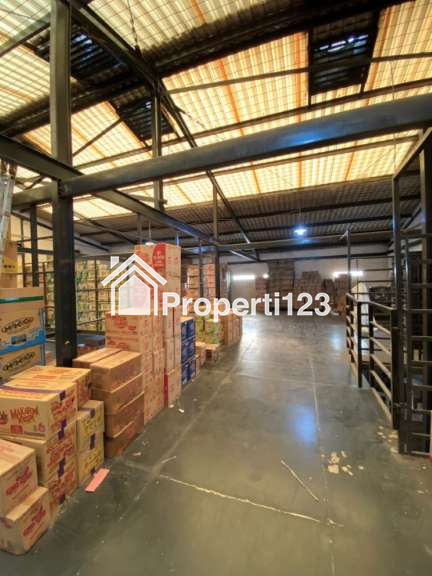 Gudang Strategis Jalan Raya Kaliabang Tengah Bekasi Utara - 15