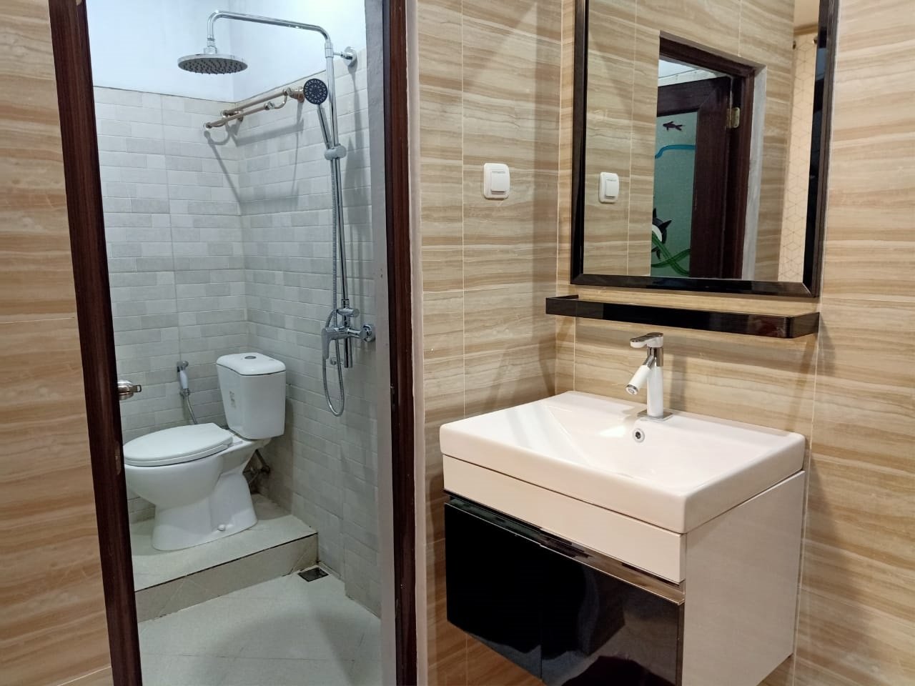 Dijual Hotel Sky Garden di Jln. Logam, Kujangsari, Bandung - 13