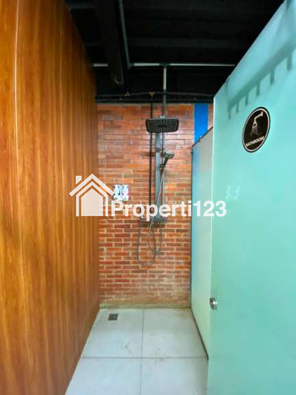 Gedung Lapangan Padel Aktif Dekat Jalan Perjuangan Bekasi Utara - 18