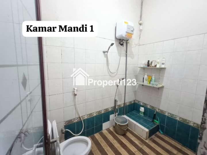 JUAL RUMAH DI BANDUNG SIAP HUNI LOKASI STRATEGIS BEBAS BANJIR DEKAT SEKOLAH DAN RUMAH SAKIT - 11
