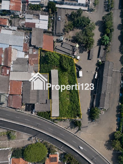 Dijual Tanah Pinggir Jalan Dekat Tol di Cakung Jakarta Timur - 2