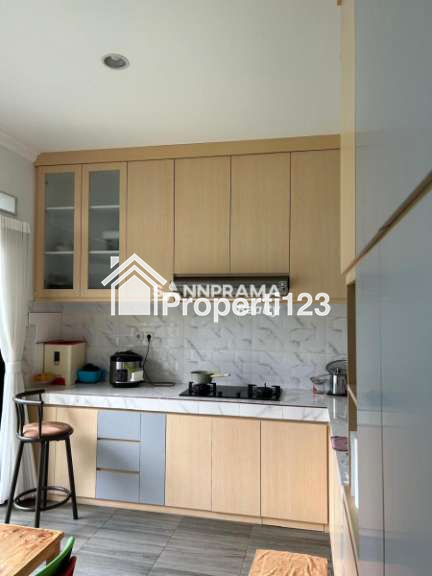 Rumah second 1,5 lantai terawat di Bella Casa Residence Depok - 9