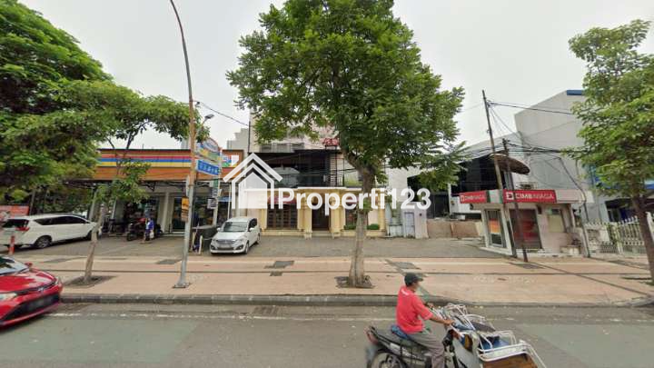 Rumah Usaha Raya Gubeng Surabaya Pusat Strategis Komersial - 3