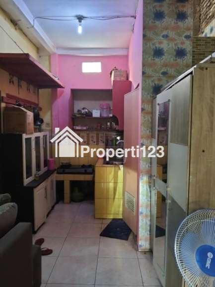 Rumah Minimalis 4 Kamar Tidur 2 Kamar Mandi Garasi Dekat Stasiun Whoosh Pasar Gerbang Tol Lingkungan Tenang Aman di Perumahan Bukit Berlian Padalarang Bandung - 3