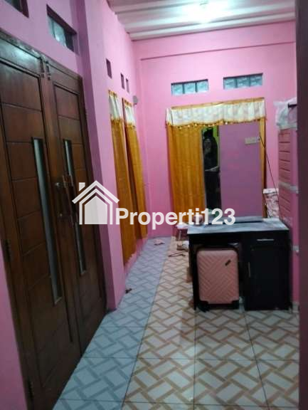 Rumah Minimalis 4 Kamar Tidur 2 Kamar Mandi Garasi Dekat Stasiun Whoosh Pasar Gerbang Tol Lingkungan Tenang Aman di Perumahan Bukit Berlian Padalarang Bandung - 2