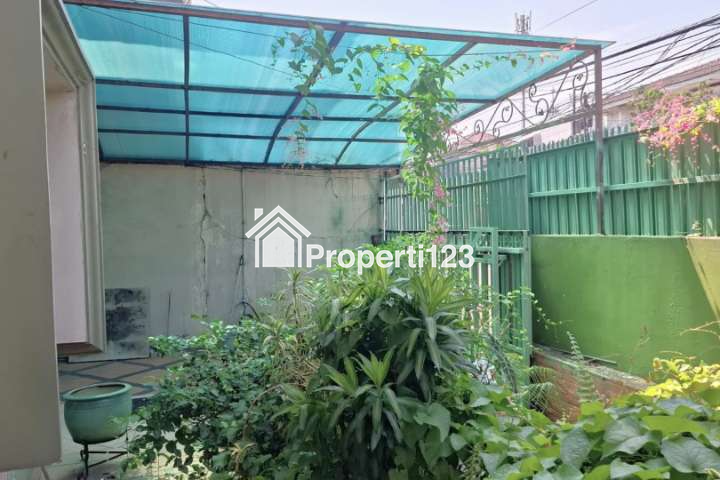 Rumah Strategis Mandala Tomang Jakarta Barat - 16