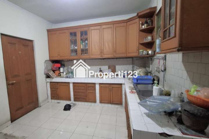 Rumah Strategis Mandala Tomang Jakarta Barat - 7