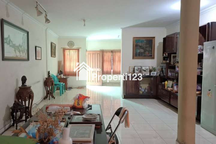Rumah Strategis Mandala Tomang Jakarta Barat - 4