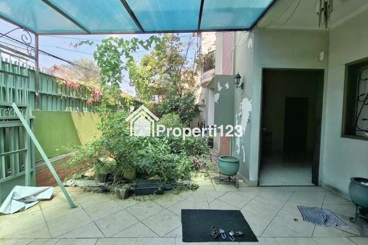 Rumah Strategis Mandala Tomang Jakarta Barat - 2