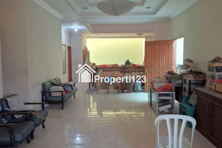 Rumah Strategis Mandala Tomang Jakarta Barat - 5